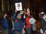 W poniedziałek, 26 października tłumy protestujących pojawiły się na ulicach Kłodzka