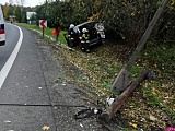 1 listopada ok. godz. 13.30 na drodze krajowej nr 8 między Szczytną, a Dusznikami-Zdrojem doszło do zdarzenia drogowego z udziałem samochodu osobowego marki BMW.