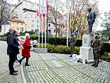 Tegoroczne powiatowe i miejskie obchody Święta Niepodległości w Kłodzku obchodzone było inaczej niż zwykle.