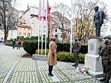 Tegoroczne powiatowe i miejskie obchody Święta Niepodległości w Kłodzku obchodzone było inaczej niż zwykle.