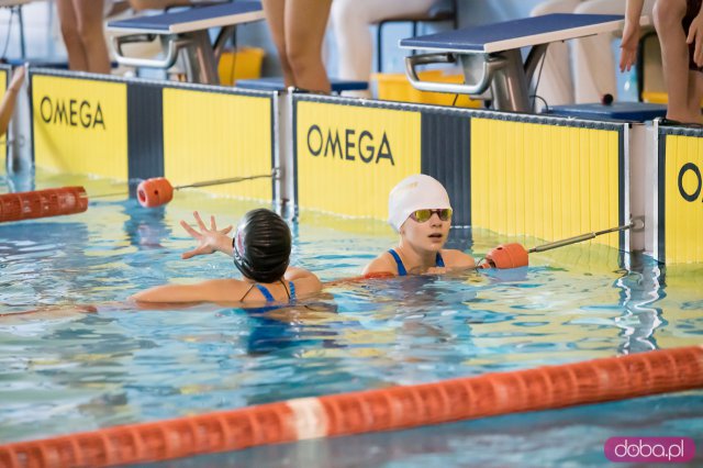 11 medali i kolejne rekordy życiowe pływaków HS Team Kłodzko [Foto]
