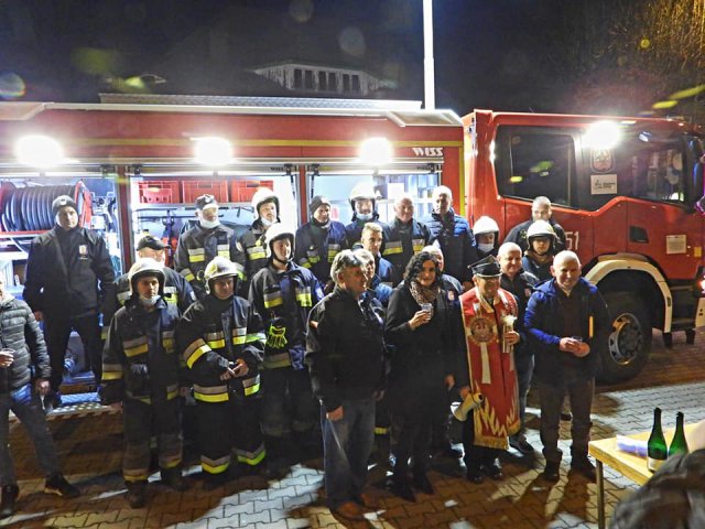 Kudowa-Zdrój: OSP Czermna z nowym wozem [Foto]