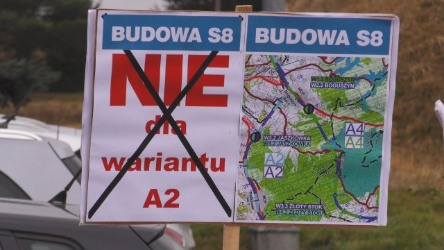 Trzeci protest samochodowy przeciwko planowanemu przebiegowi drogi S8 [Foto]