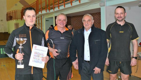 Już po raz 26 Bystrzyckie Stowarzyszenie Tenisa Stołowego zorganizowało turniej o Puchar Prezesa BSTS.