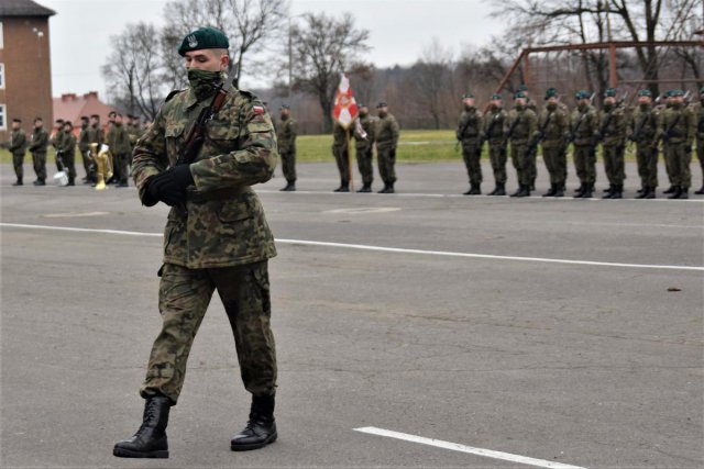 w 22. Karpackim Batalionie Piechoty Górskiej odbyła się uroczysta przysięga wojskowa szeregowych elewów 