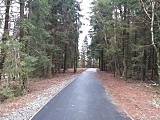 W sierpniu tego roku rozpoczęła się realizacja zadania pn. Przebudowa dróg gruntowych na ścieżki rowerowe asfaltowe na terenie Gminy Lewin Kłodzki obręb Lewin Kłodzki i Taszów
