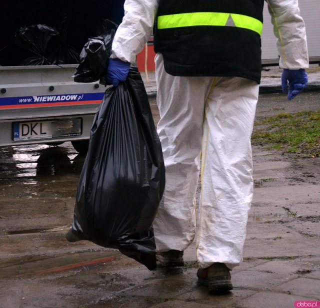 Decyzją Powiatowego Lekarza Weterynarii, w poniedziałek, 4 stycznia w Starym Wielisławiu i Szalejowie Dolnym rozpoczęto eutanazję drobiu.