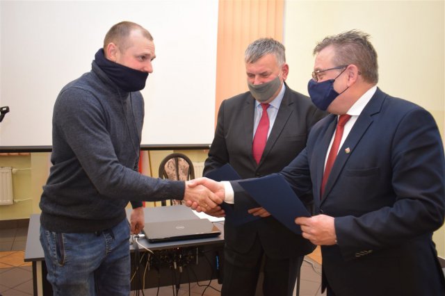 Przyznano dotacje dla klubów sportowych z gminy Kłodzko [Foto]