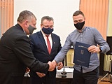 Przyznano dotacje dla klubów sportowych z gminy Kłodzko [Foto]