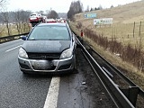 Ruch odbywa się wahadłowo 