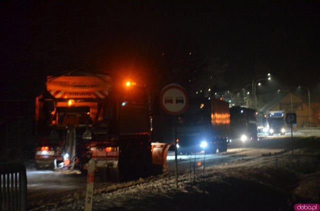Obecnie spore utrudnienia występują na drodze krajowej nr 8 między Polanicą a Szczytną.