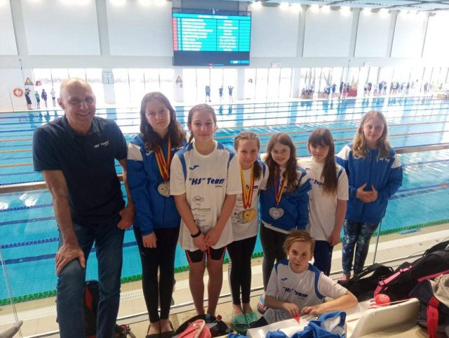 HS Team Kłodzko z kolejnymi medalami. Wzięli udział w Dolnośląskiej Lidze Pływackiej SWIM MANIA we Wrocławiu.