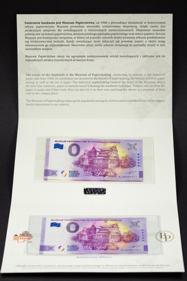 Banknoty kolekcjonerskie przedstawiające motyw dusznickiego młyna papierniczego będą dostępne w ofercie Muzeum od 8 maja 2021 r.