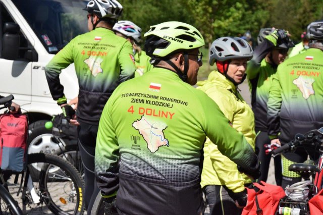 Po rocznej przerwie, spowodowanej pandemią, polsko-czeski rajd rowerowy CYKLO GLACENSIS wraca na szlaki. 