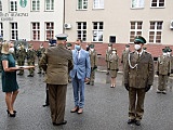 Przed budynkiem Placówki Straży Granicznej w Kłodzku odbyły się uroczyste obchody z okazji 30-lecia powołania formacji Straży Granicznej.