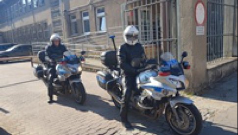 1 sierpnia 2021 roku policjanci z ruchu drogowego będą prowadzili działania kontrolne na drogach powiatu kłodzkiego pod nazwą „Motocyklista”.