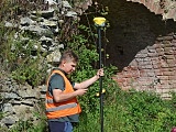 Prace prowadzone są pod nadzorem archeologa