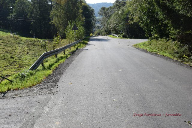 Zrealizowano kolejne remonty dróg powiatowych na terenie gminy Lądek-Zdrój