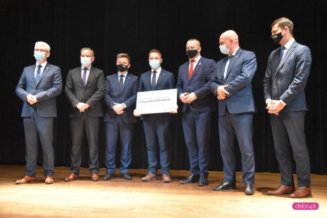 Wyniki Programu Inwestycji Strategicznych Polski Ład dla samorządów. Ile otrzymały gminy powiatu kłodzkiego? 