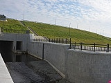 Zakończyła się budowa zbiornika przeciwpowodziowego Roztoki