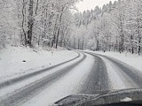 Trudne warunki na drogach powiatu 