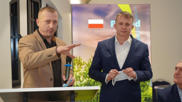 Kolejne spotkanie Śnieżnickiego Klubu Biznesu. Podpisano petycję do premiera i marszałka