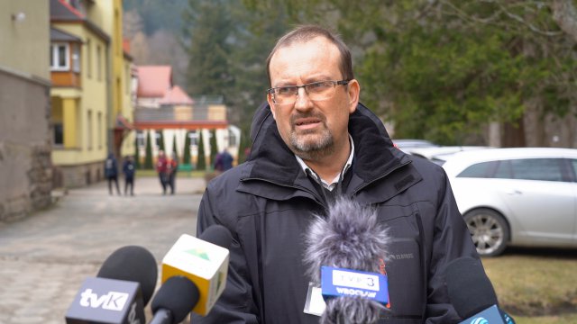 Dzieci z ukraińskich domów dziecka dotarły do Dusznik-Zdroju 