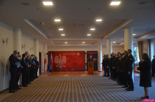 Wręczono promesy na zakup nowych pojazdów dla jednostek OSP [Foto]
