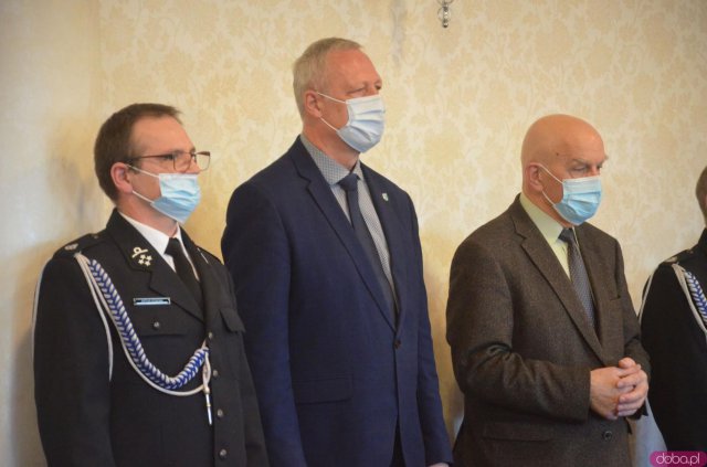 Wręczono promesy na zakup nowych pojazdów dla jednostek OSP [Foto]