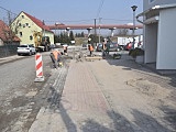 Trwają prace drogowe na ul. Półwiejskiej w Kłodzku [Foto]