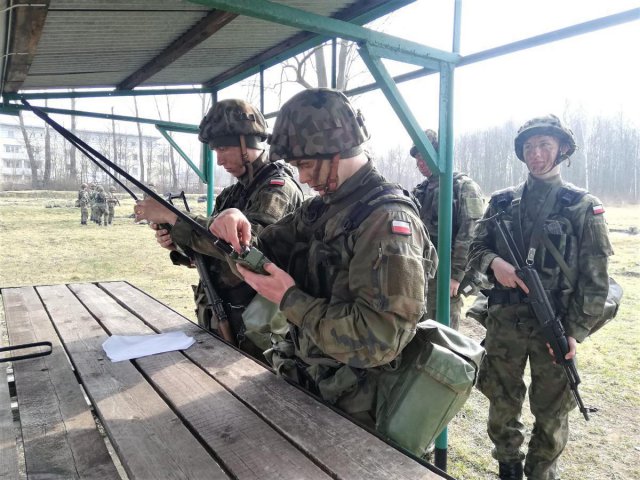 Sprawdzili umiejętności szeregowych elewów