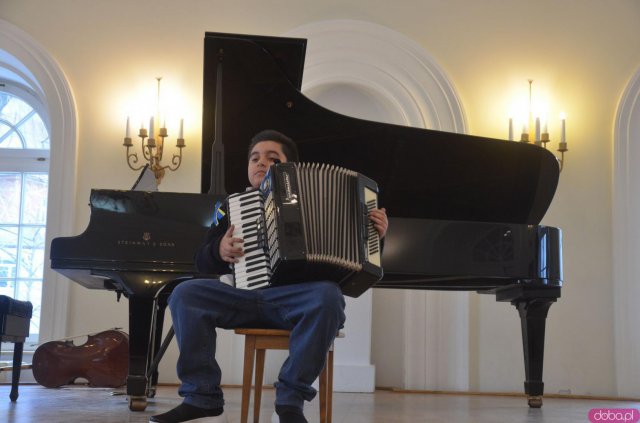 Koncert charytatywny Dzieci Dzieciom w Dusznikach-Zdroju [Foto] 