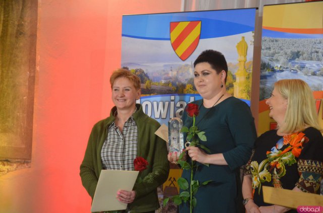 Uroczystość wręczenia nagród Starosty Kłodzkiego Róża Kłodzka 2021 [Foto]