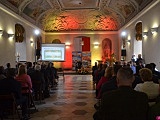 Uroczystość wręczenia nagród Starosty Kłodzkiego Róża Kłodzka 2021 [Foto]