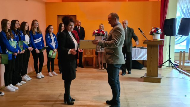 Wyróżnienia i stypendia dla sportowców w gminie Radków