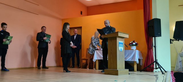 Wyróżnienia i stypendia dla sportowców w gminie Radków