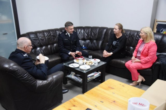 Zakup sprzętu dla OSP Nowa Ruda-Słupiec i OSP Jugów