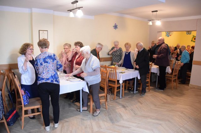 [FOTO] Spotkanie Wielkanocne w kłodzkim Klubie Seniora Radość