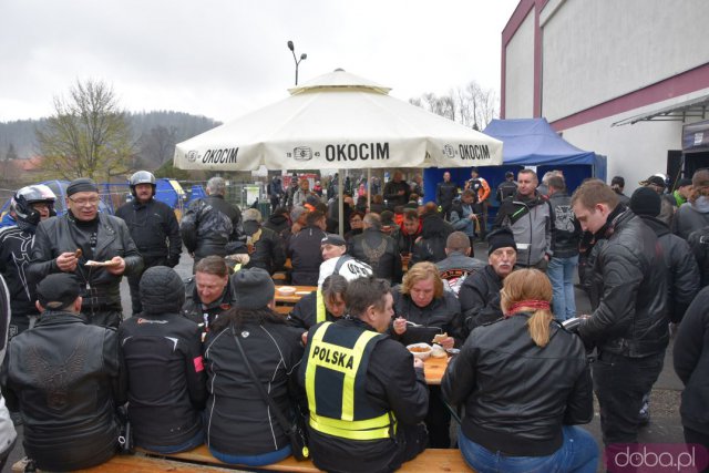 [FOTO, WIDEO] Rozpoczęcie Sezonu Motocyklowego w Wambierzycach i Nowej Rudzie