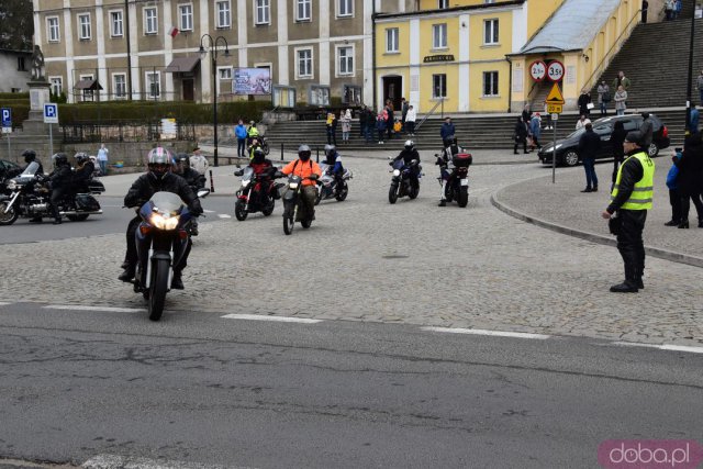 [FOTO, WIDEO] Rozpoczęcie Sezonu Motocyklowego w Wambierzycach i Nowej Rudzie
