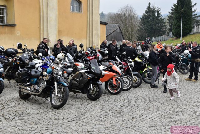 [FOTO, WIDEO] Rozpoczęcie Sezonu Motocyklowego w Wambierzycach i Nowej Rudzie