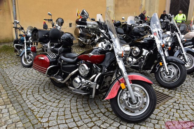 [FOTO, WIDEO] Rozpoczęcie Sezonu Motocyklowego w Wambierzycach i Nowej Rudzie