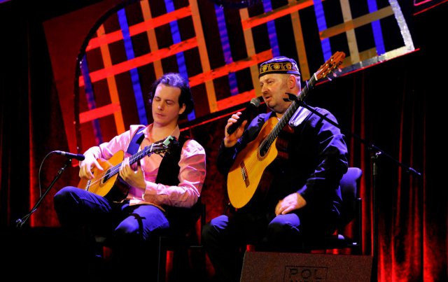 [FOTO] Gitariada za nami