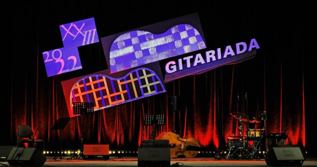 [FOTO] Gitariada za nami