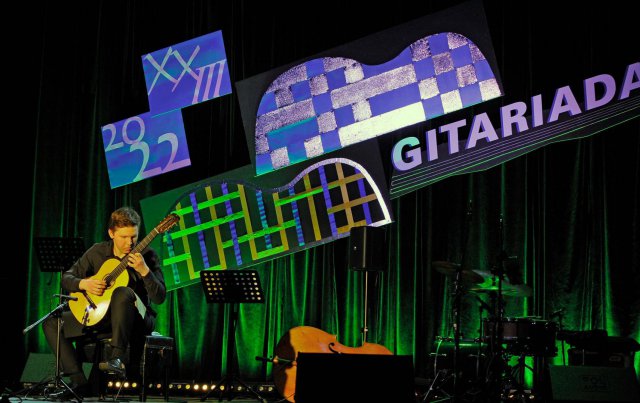 [FOTO] Gitariada za nami