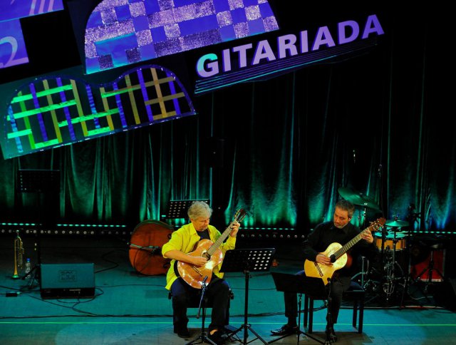 [FOTO] Gitariada za nami