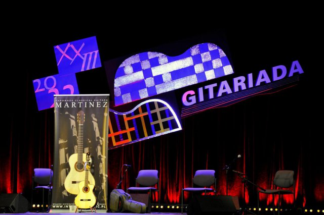 [FOTO] Gitariada za nami