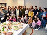 Terytorialsi wspólnie z uchodźcami przy świątecznym stole