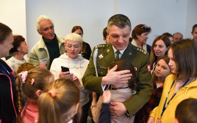 Terytorialsi wspólnie z uchodźcami przy świątecznym stole