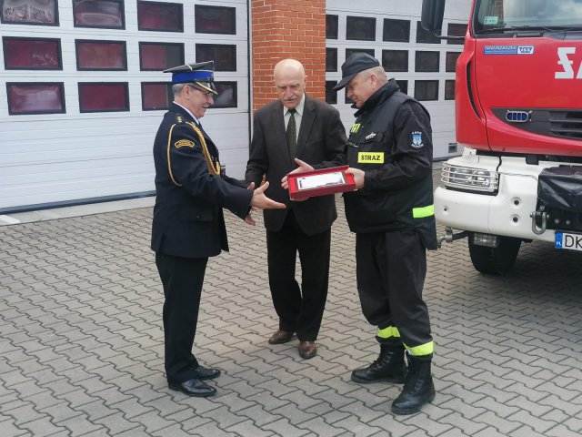 [FOTO] Nowy wóz strażacki dla gminy Radków